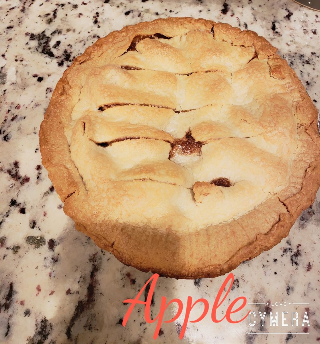 SWEET SHAY'S APPLE PIE